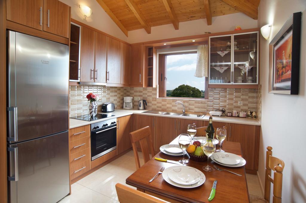 Villa Alonia Skala  Kamer foto